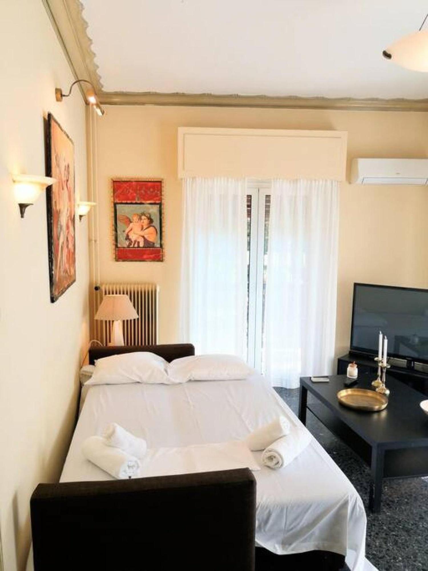 אתונה Elegant Apartment In Acropolis With Roof Garden מראה חיצוני תמונה